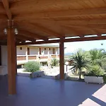 Mezzaluna Hotel
