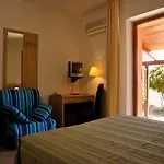 Mezzaluna 3*
