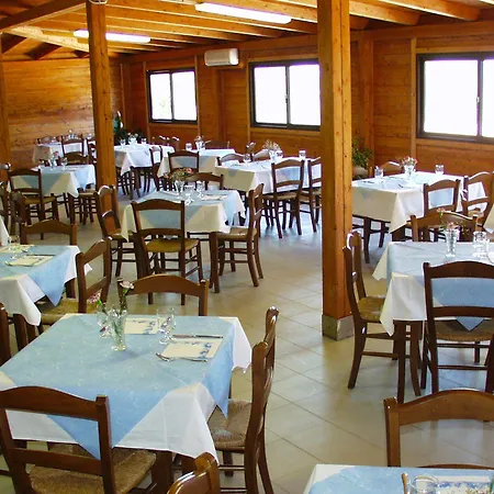 Mezzaluna Hotel Carloforte (Isola di San Pietro)