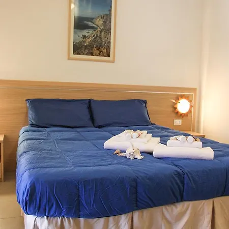 Mezzaluna Ξενοδοχείο