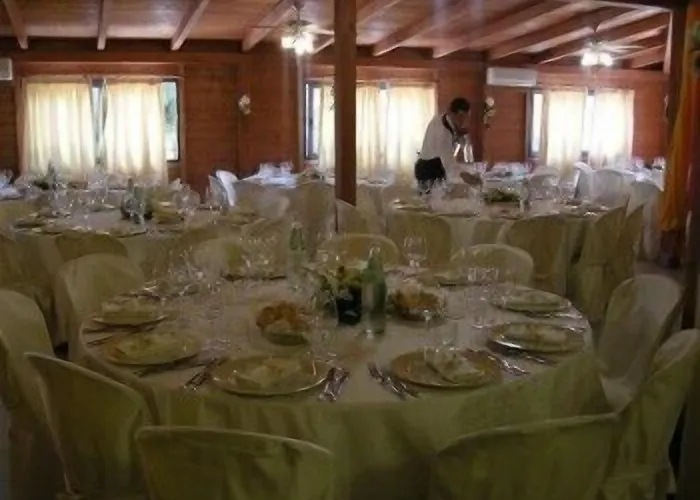 Hotel Mezzaluna