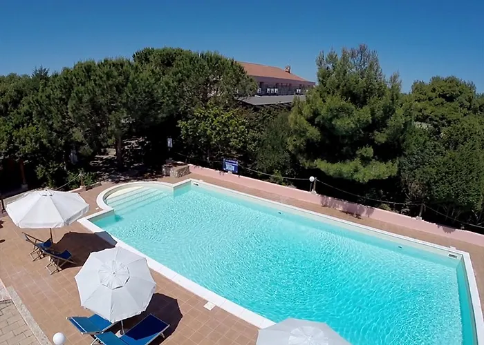 Hotel Mezzaluna Carloforte (Isola di San Pietro)