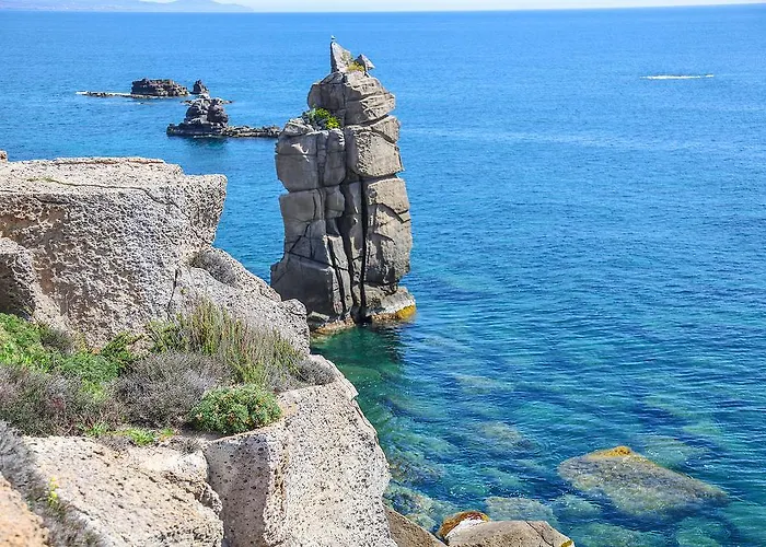 Mezzaluna Hotel Carloforte (Isola di San Pietro)