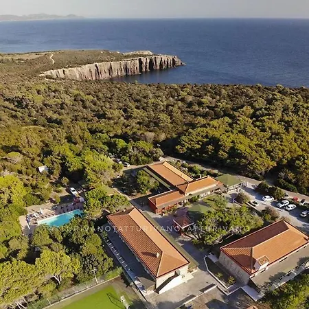 Hotel Mezzaluna Carloforte (Isola di San Pietro)