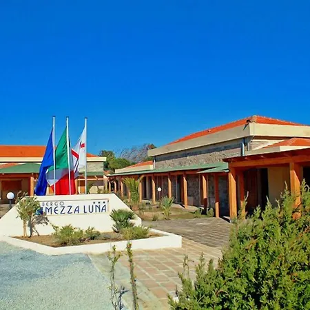 Mezzaluna Hotel Carloforte (Isola di San Pietro)