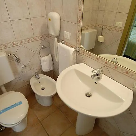 Mezzaluna Hotel