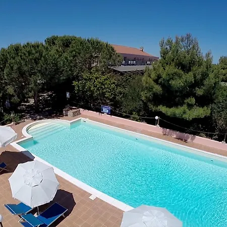 Hotel Mezzaluna Carloforte (Isola di San Pietro)