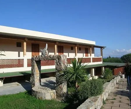 Mezzaluna 3* Carloforte (Isola di San Pietro)