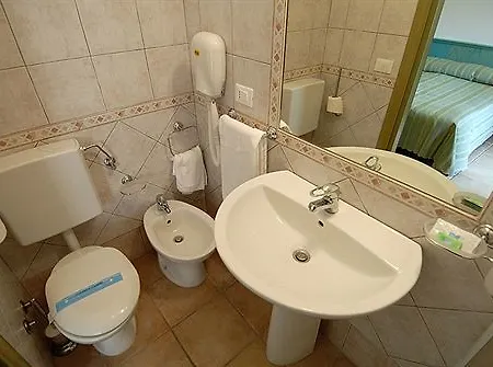 Mezzaluna 3* Carloforte (Isola di San Pietro)