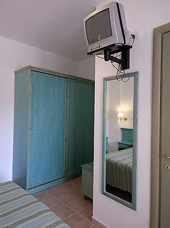 Mezzaluna 3* Carloforte (Isola di San Pietro)